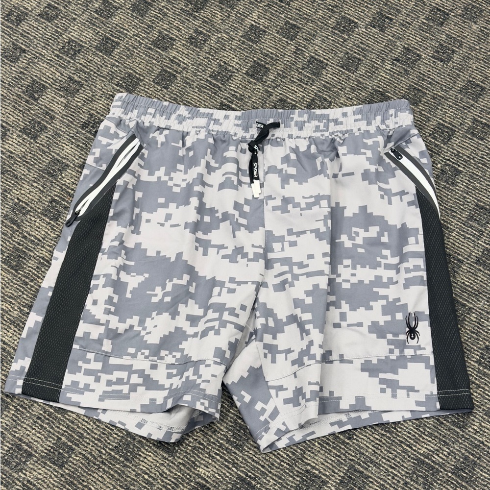 Gray Camo Athletic Shorts‎